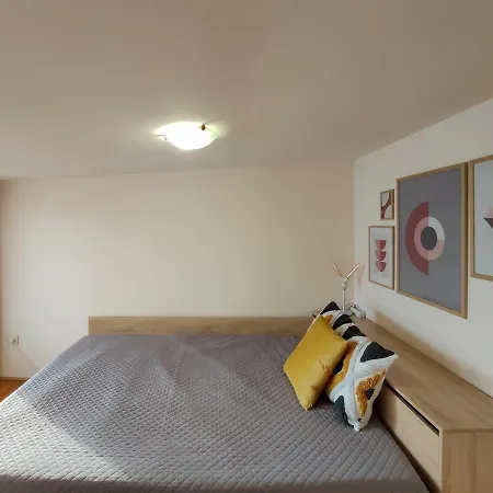 Koloni Bright & Cosy Loft 아파트